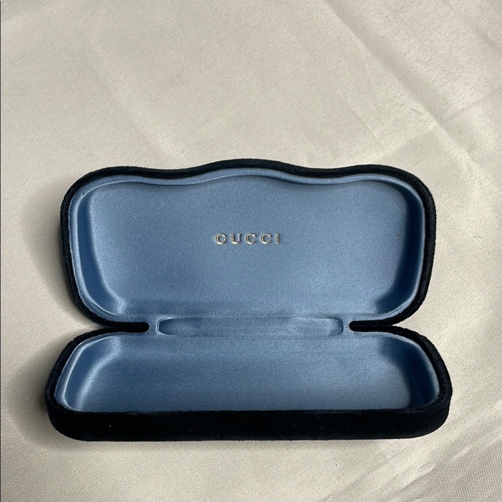 GUCCI Black Velvet Eyeglass Case